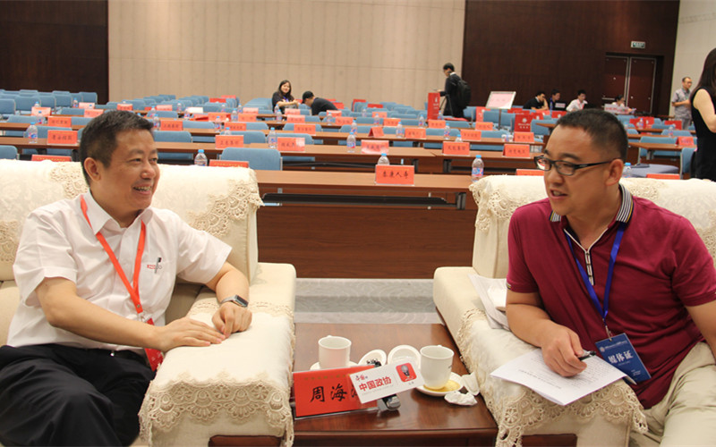 红豆为甚么赢？看周氏三代从手任务坊到国际规划